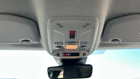 Citroën C4 Hybrid 136 e-DCS6 Max