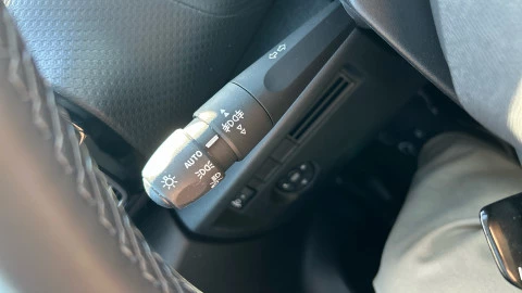 Citroën C4 Hybrid 136 e-DCS6 Max