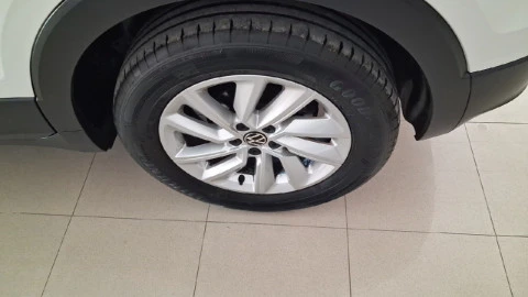 Volkswagen T-Cross Advance 1.0 TSI 81kW (110CV)
