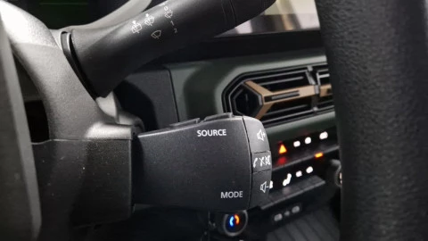 Dacia Spring Extreme Electric 48kW (65CV)