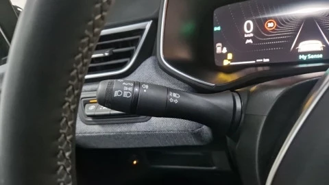 Renault Clio techno Eco-G 100cv (74kW)