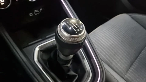 Renault Clio techno Eco-G 100cv (74kW)