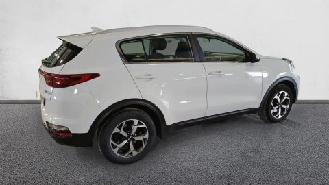 Kia Sportage 1.6 MHEV Business 100kW (136CV) 4x2