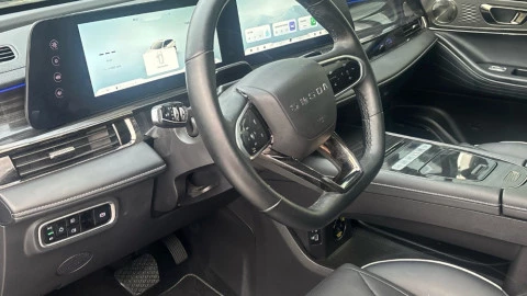 Omoda C5 2WD Premium