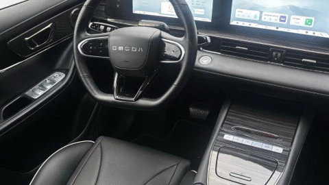 Omoda C5 2WD Premium