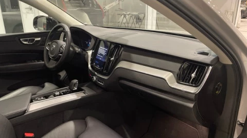 Volvo XC60 T6 Recharge Plus Dark AWD Auto 257 kW (350 CV)