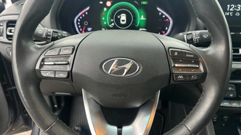 Hyundai i30 1.0 TGDI 48V Tecno Fastback DCT