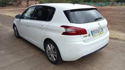 Peugeot 308 5p Style 1.6 BlueHDi 88KW (120CV)