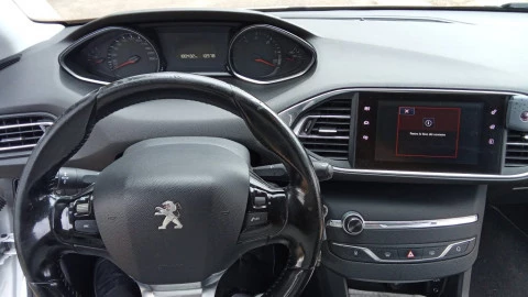 Peugeot 308 5p Style 1.6 BlueHDi 88KW (120CV)