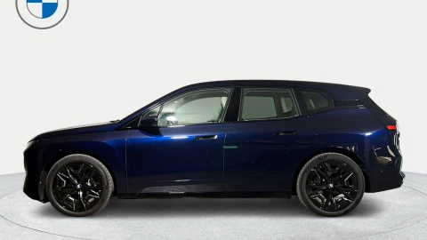 BMW iX xDrive45