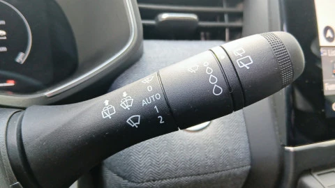 Renault Clio techno Eco-G 100cv (74kW)