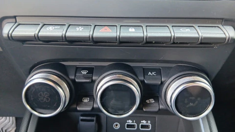 Renault Clio techno Eco-G 100cv (74kW)