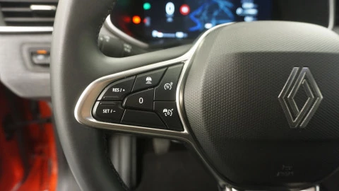 Renault Clio Techno TCe 90 (67kw)