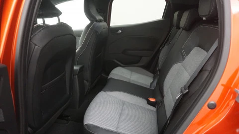 Renault Clio Techno TCe 90 (67kw)