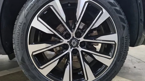 Renault Espace Techno E-Tech full hybrid 146kW