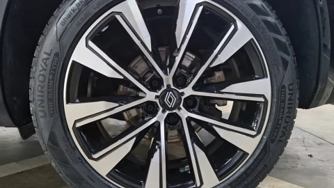 Renault Espace Techno E-Tech full hybrid 146kW