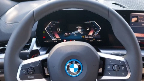 BMW iX2 eDrive20