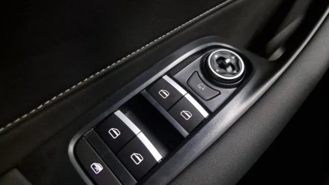 EBRO S400 1.5 DHE HEV Excellence CVT