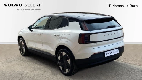 Volvo EX30 Single Motor Extended Range Plus Auto