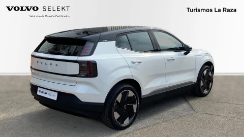 Volvo EX30 Single Motor Extended Range Plus Auto