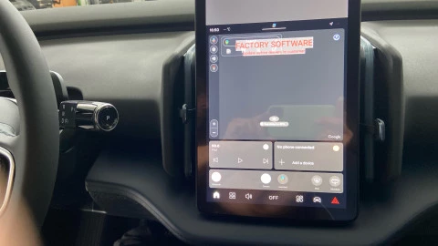 Volvo EX30 Single Motor Extended Range Plus Auto