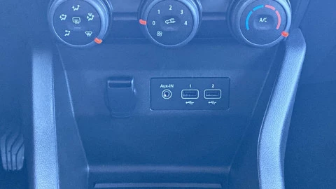 Renault Clio Business Blue dCi 74kW (100CV)