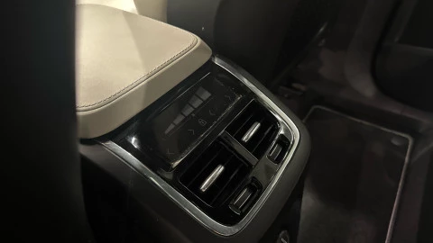 Volvo XC90 T8 R-Design AWD Auto 287 kW (390 CV)