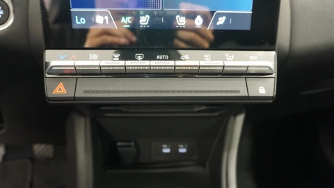 Renault Captur techno TCe 67kW (90CV)