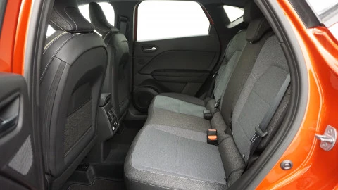 Renault Captur techno TCe 67kW (90CV)