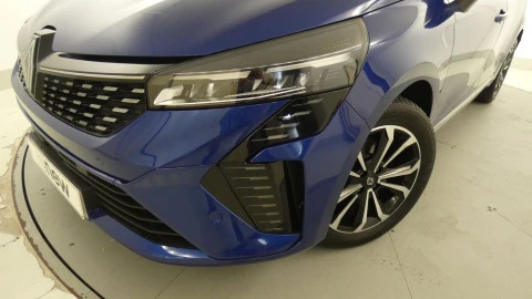 Renault Clio  E-TECH Full Hybrid Techno 105kW