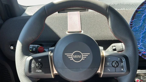 MINI Aceman TODOTERRENO BEV 54KWH JCW E 258 5P