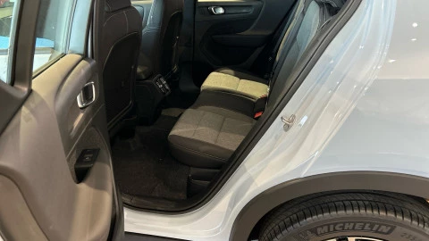Volvo XC40 2.0 B3 G Core Auto