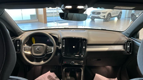 Volvo XC40 2.0 B3 G Core Auto