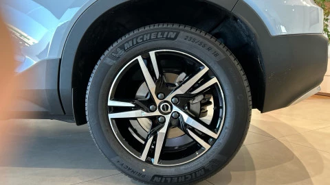 Volvo XC40 2.0 B3 G Core Auto