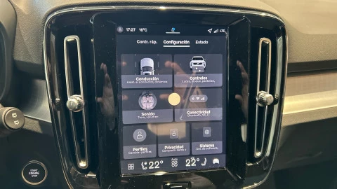 Volvo XC40 2.0 B3 G Core Auto