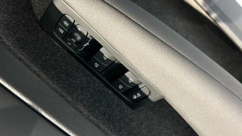 Volvo XC40 2.0 B3 G Core Auto