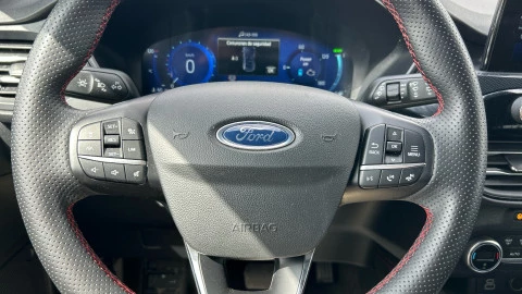 Ford Kuga ST-Line X 2.5 Duratec FHEV Auto
