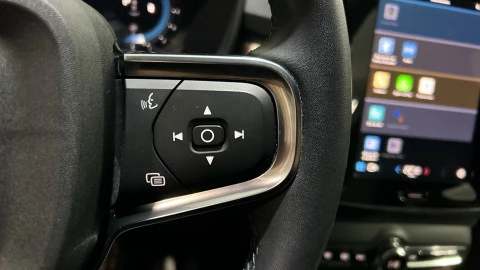 Volvo XC40 2.0 B3 G Core Auto