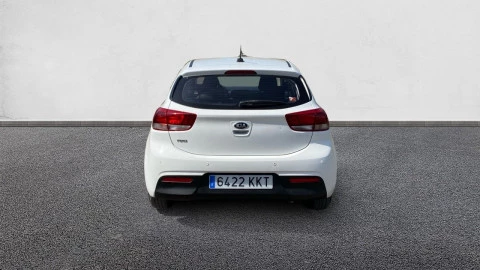 Kia Rio 1.2 CVVT 62kW (84CV) Concept