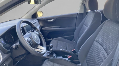 Kia Rio 1.2 CVVT 62kW (84CV) Concept