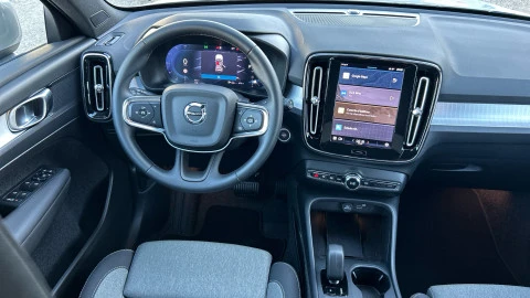 Volvo XC40 2.0 B3 G Core Auto