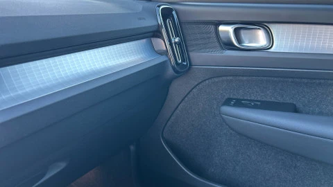 Volvo XC40 2.0 B3 G Core Auto