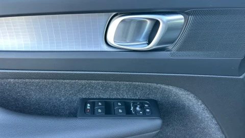 Volvo XC40 2.0 B3 G Core Auto