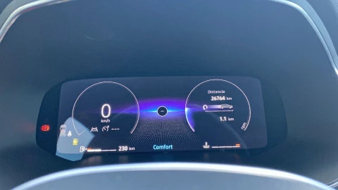 Renault Captur techno Eco-G 100cv (74 kW)