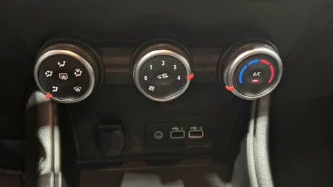 Renault Captur equilibre TCe 67kW (90CV)