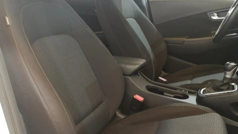 Hyundai Kona 1.6 GDI HEV Maxx DCT