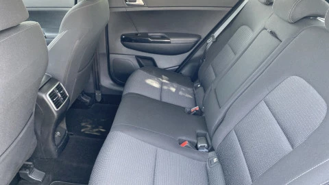 Kia Sportage 1.6 MHEV Concept 100kW (136CV) 4x2