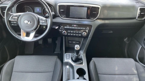 Kia Sportage 1.6 MHEV Concept 100kW (136CV) 4x2