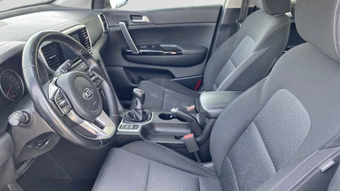 Kia Sportage 1.6 MHEV Concept 100kW (136CV) 4x2