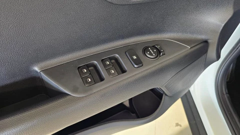 Kia Stonic 1.2 DPi 58kW (79CV) Concept